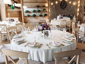 Tablecloths & Table Throws